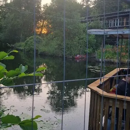 Πλωτό κατάλυμα Au Fils De L'eau Στρασβούργο